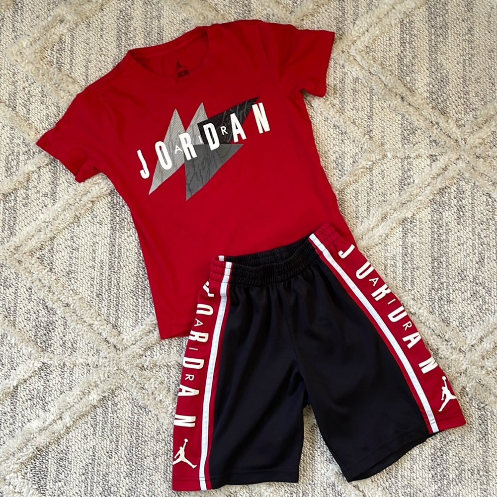 Jordan Boys Set